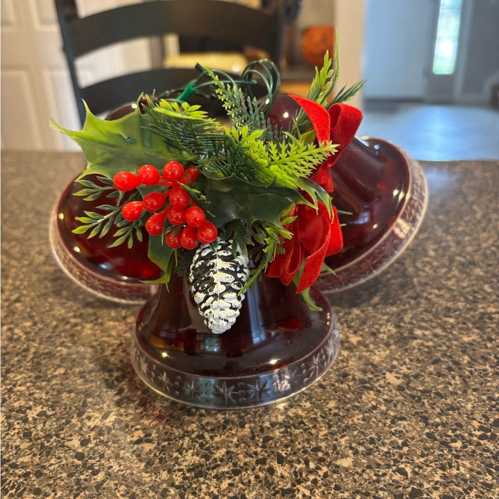 Vintage Carolites Bells of Noel Musical Lighted 3-Bell Red Cluster Christmas